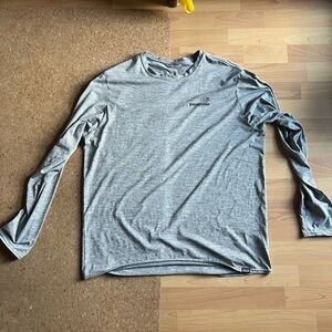 Patagonia UPF sun shirt long sleeve